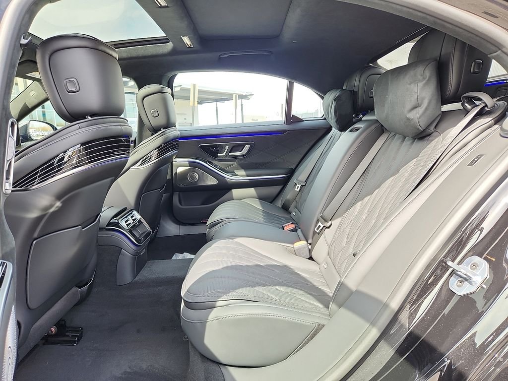 New 2026 Obsidian Black Metallic Mercedes-Benz S 63 E AMG® image 6