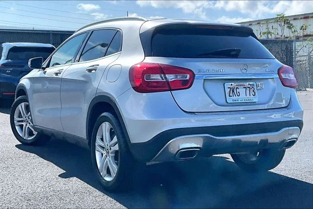 Used 2018 Silver Mercedes-Benz GLA 250 image 12