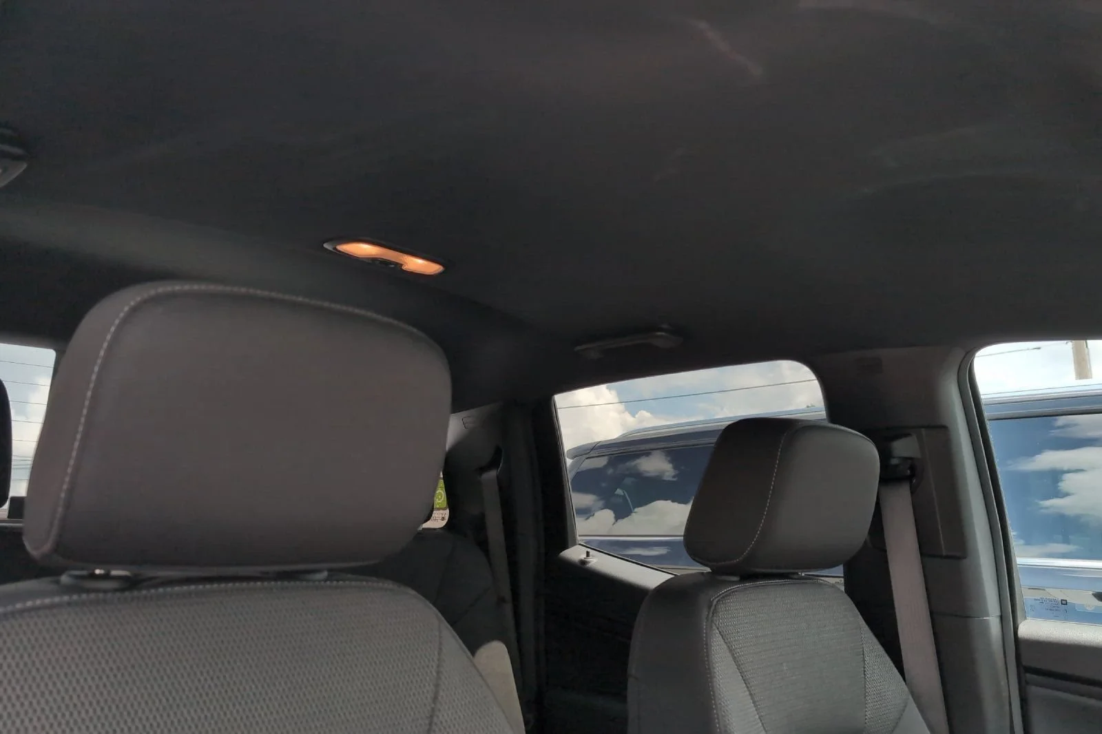 Used 2024 Summit White Chevrolet LT image 17
