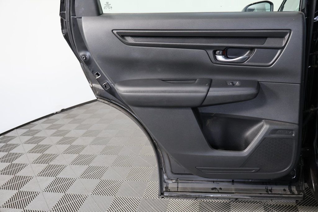 2023 Honda CR-V LX - Photo 12