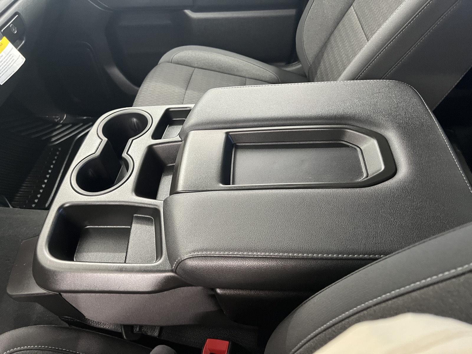 Used 2024 Summit White Chevrolet Custom image 22