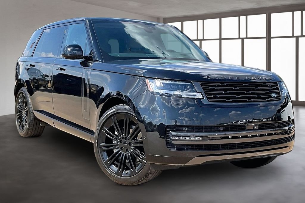Certified Used 2026 Santorini Black Metallic Land Rover SE image 10
