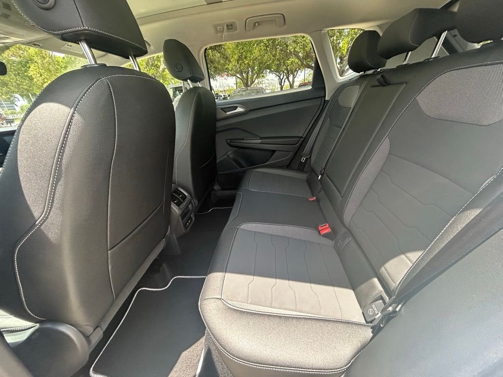 New 2026 White Volkswagen 1.5T SE Black image 44