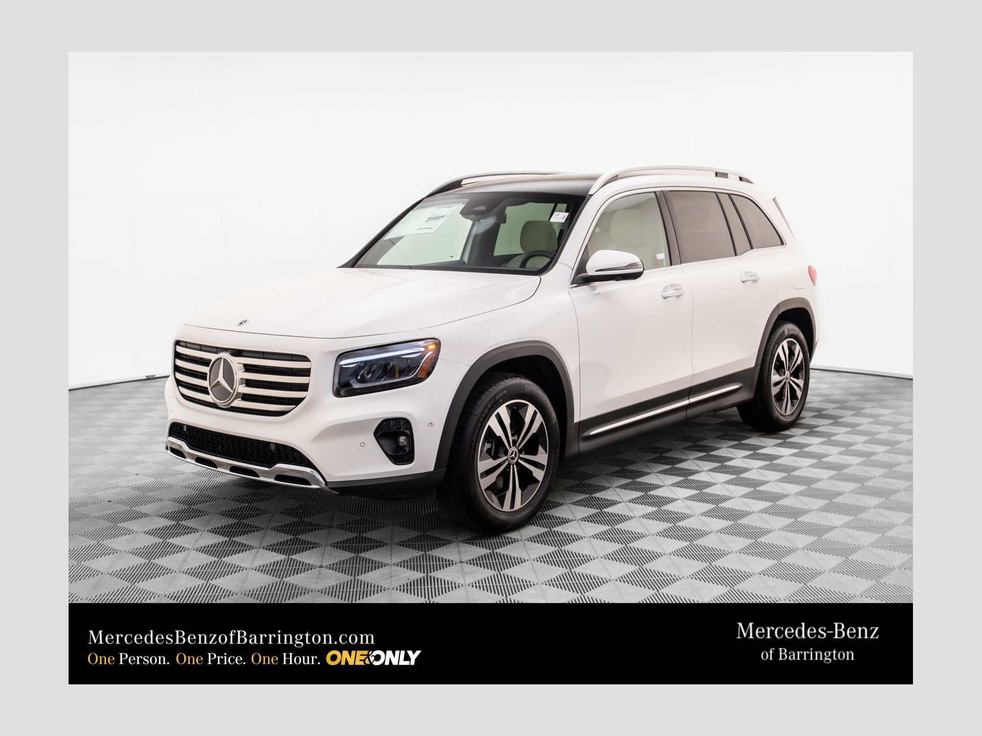 New 2026 Polar White Mercedes-Benz GLB 250 image 1