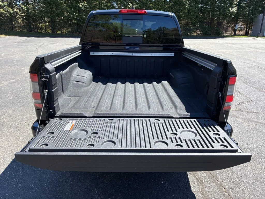 New 2026 Super Black Nissan Crew Cab SV image 9