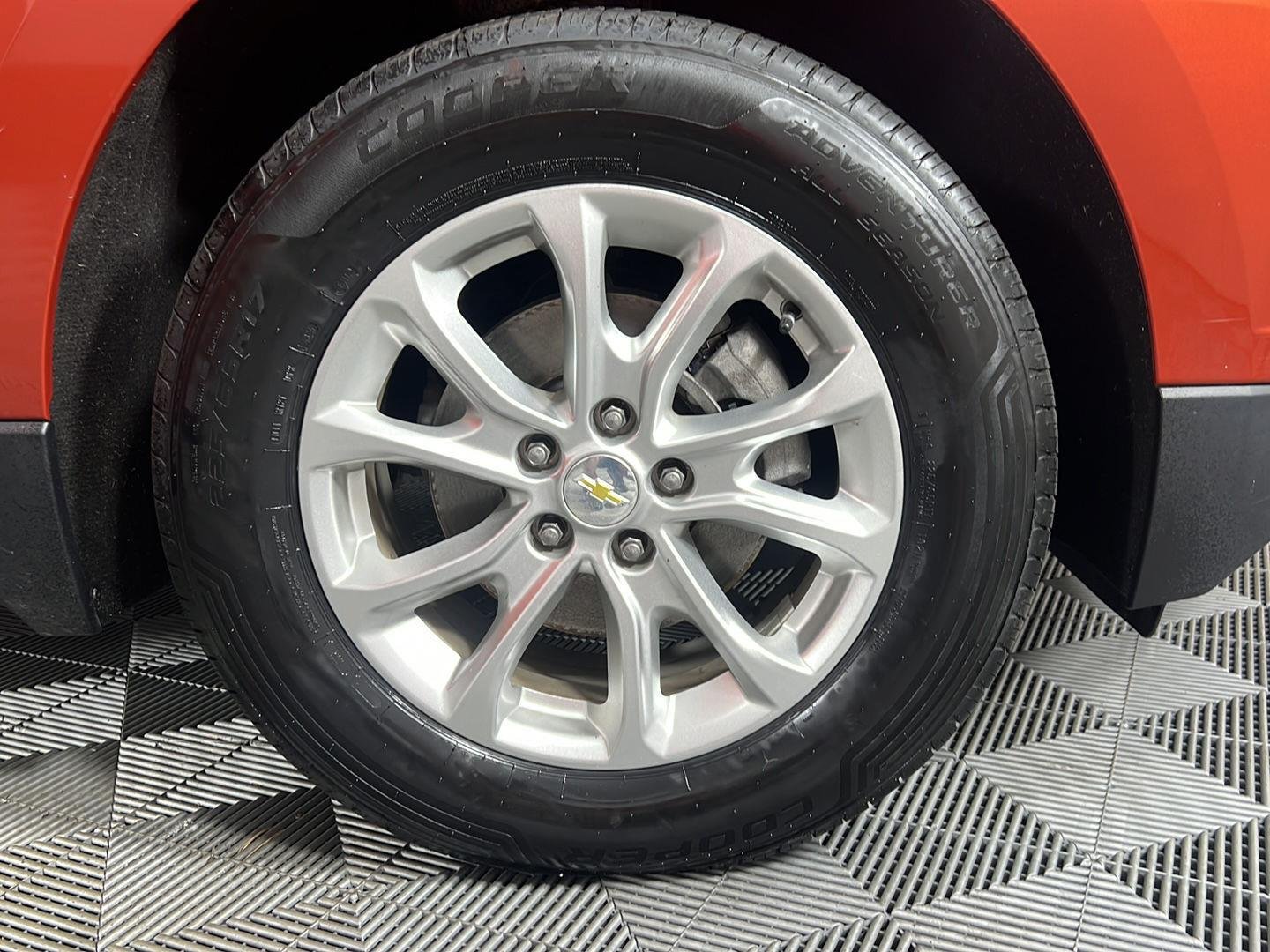 Used 2020 Cayenne Orange Metallic Chevrolet LT image 22