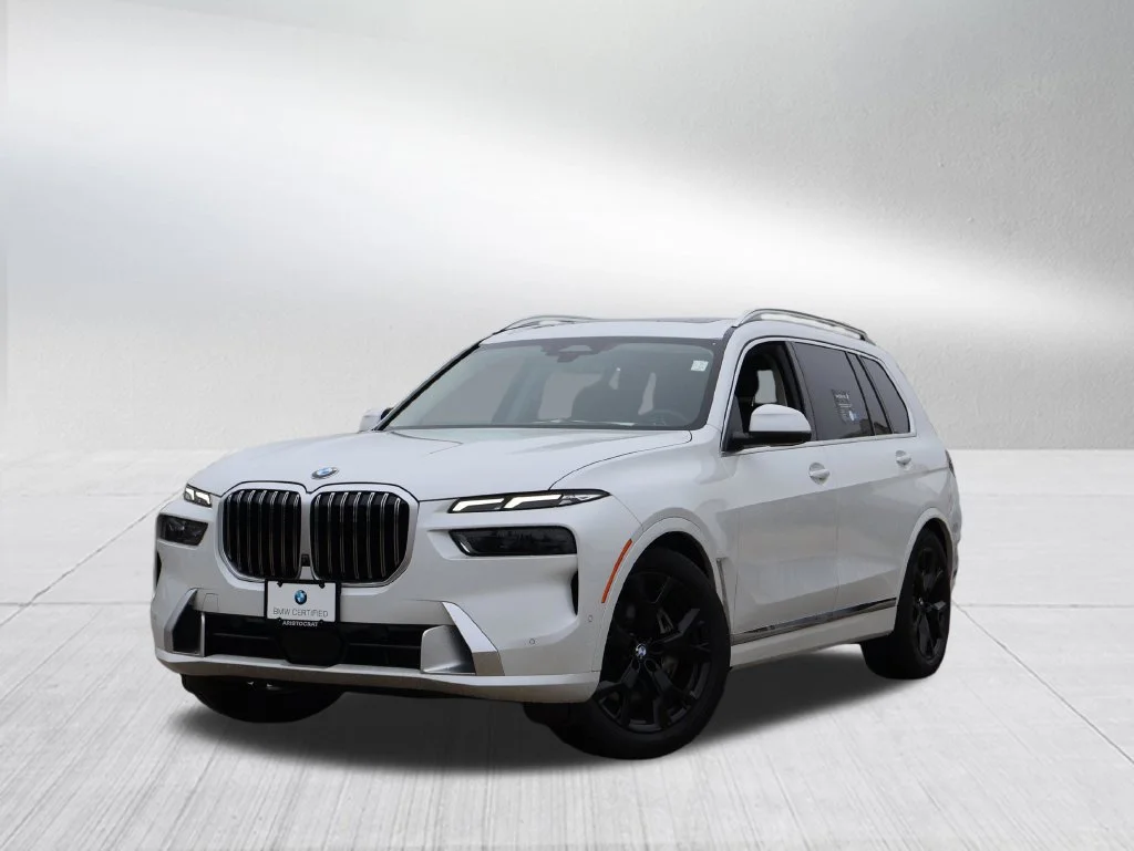 2025 BMW X7