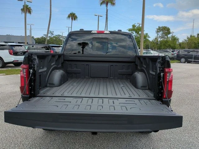 New 2026 Black Ford XLT image 13