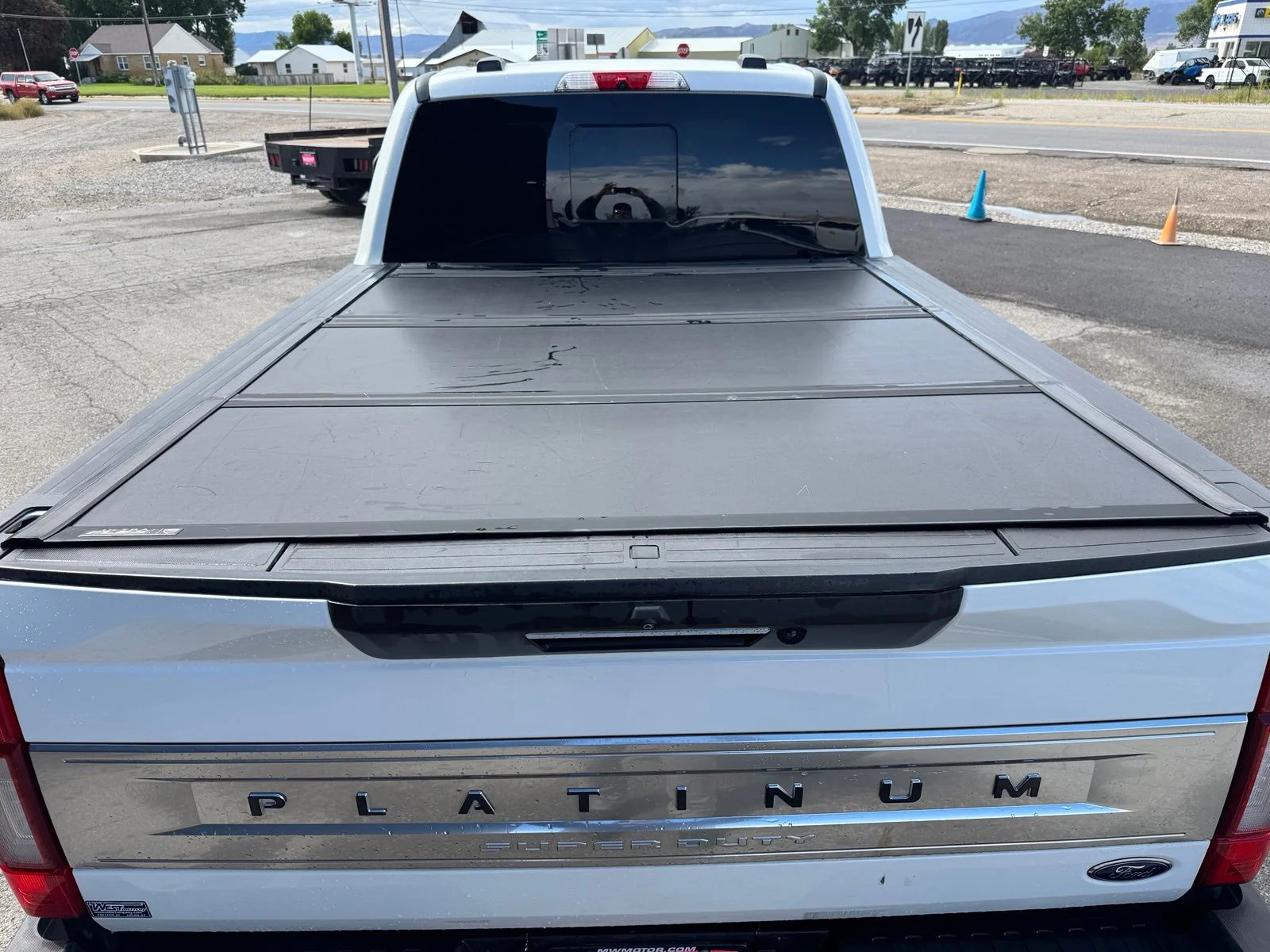 Used 2022 White Ford Platinum image 8