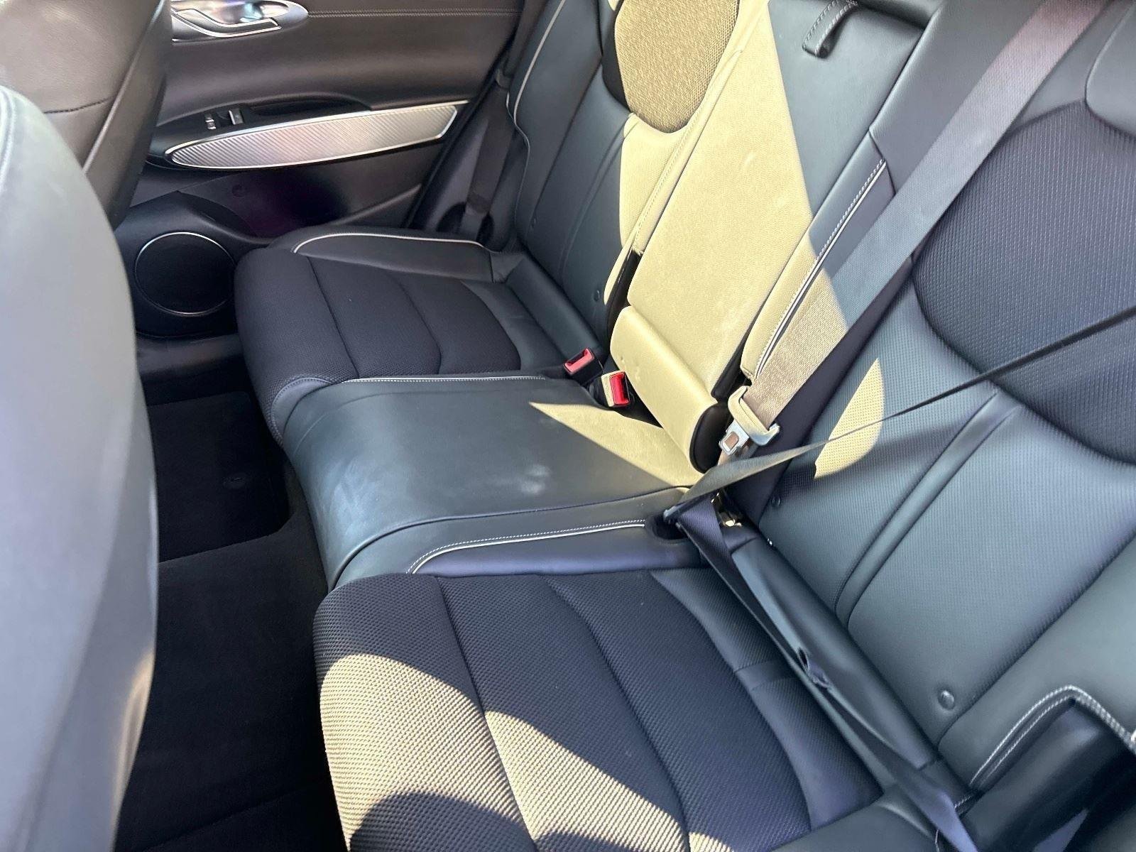 2024 GENESIS GV70 Sport - Photo 13
