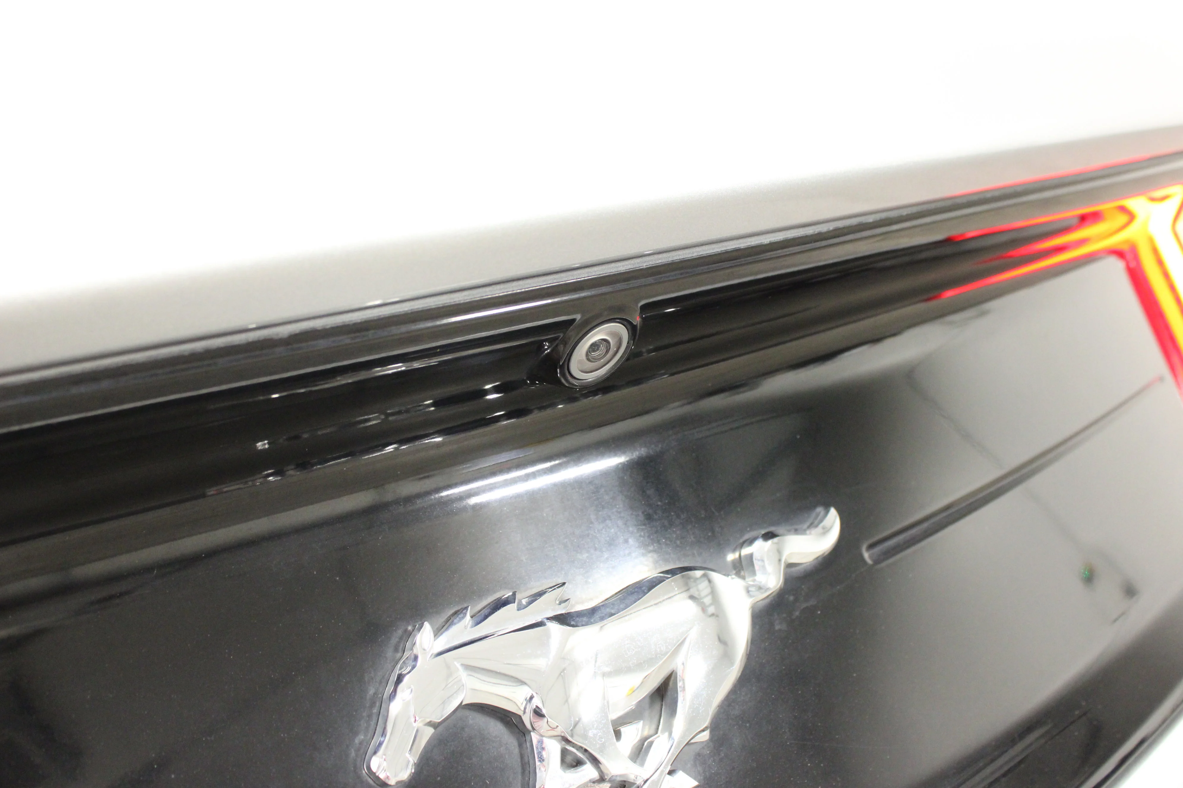 2022 Ford Mustang EcoBoost - Photo 11