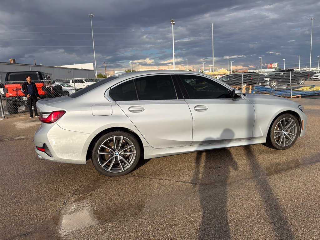 Used 2019 Silver BMW 330i image 8