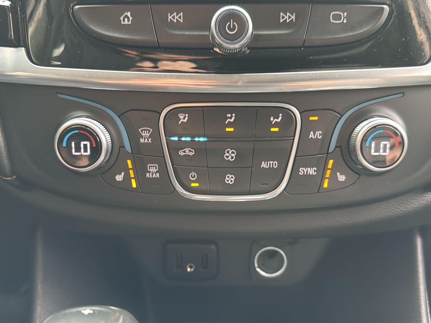Used 2019 Satin Steel Metallic Chevrolet LT Leather image 17