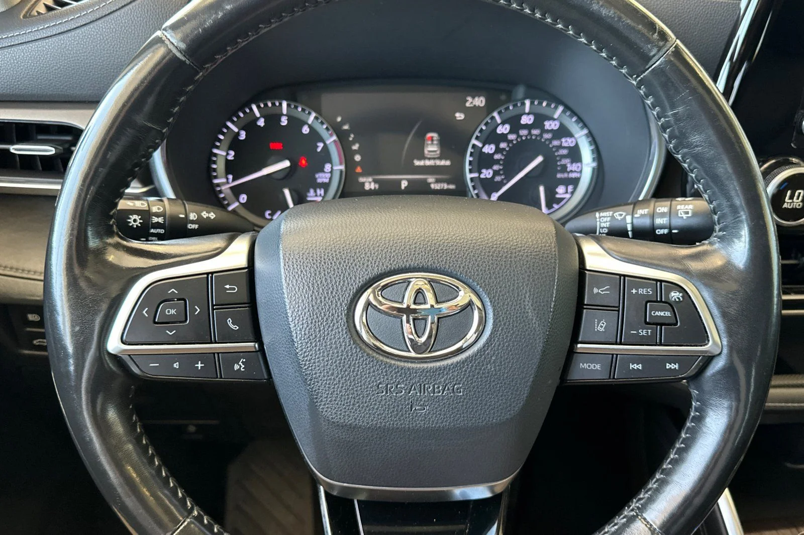 2020 Toyota Highlander Limited - Photo 25