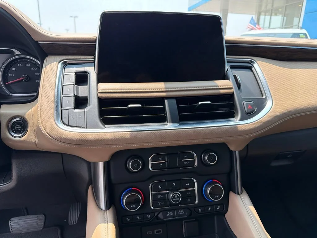 Used 2021 EMPIRE BEIGE METALLIC Chevrolet Premier image 8