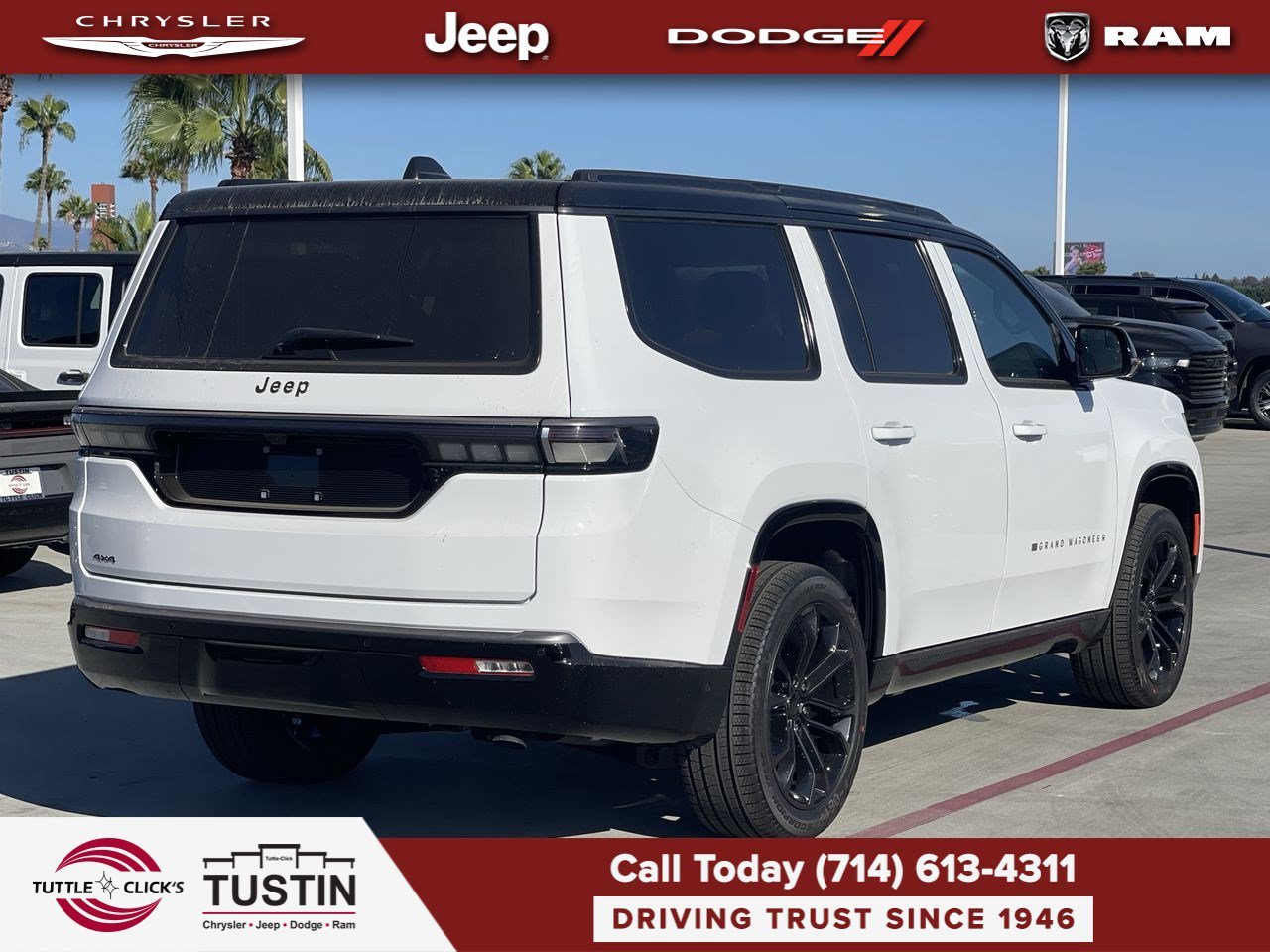 New 2026 Bright White Clear-Coat Exterior Paint Jeep Summit Reserve image 6