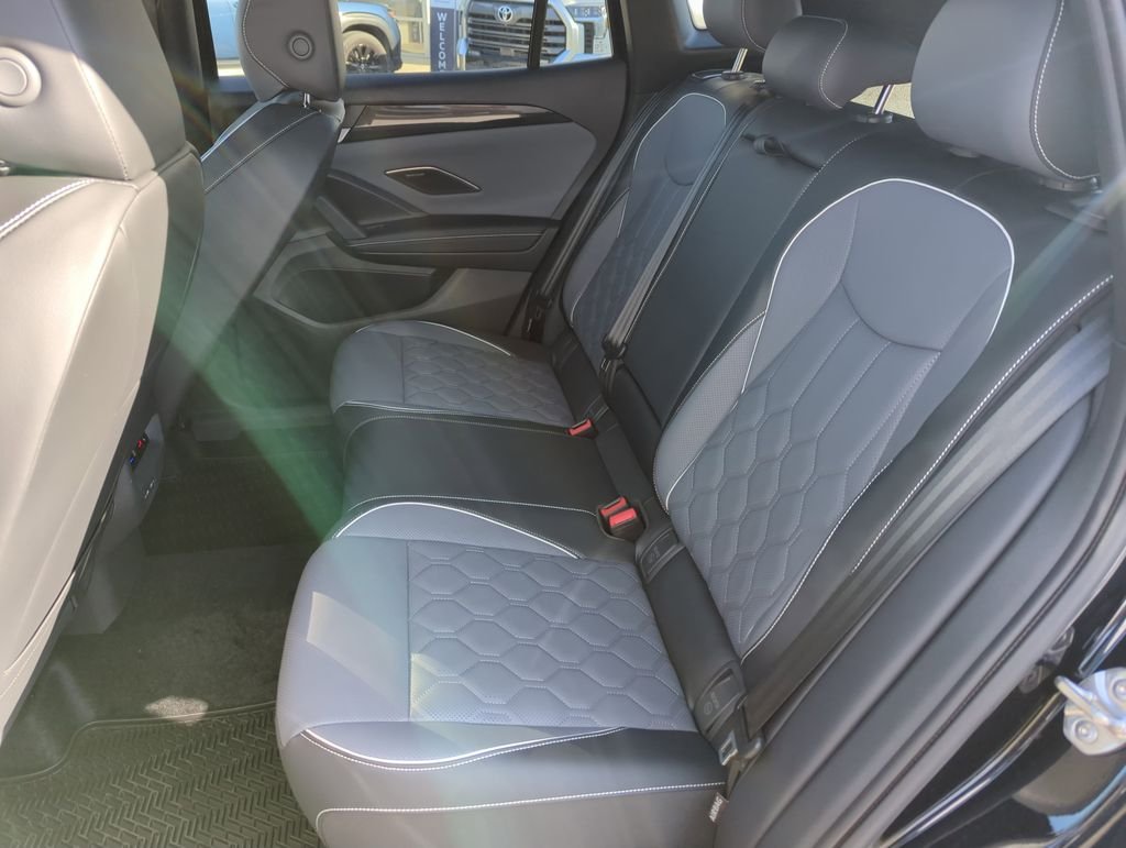 New 2026 Black Volkswagen 2.0T SEL R-Line Turbo image 30