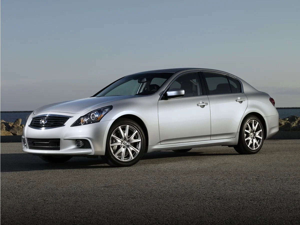 Used 2013 Gray INFINITI Journey image 1