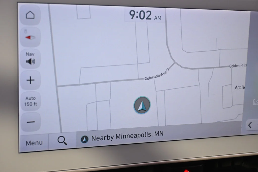 Used 2023 Grey Hyundai SEL image 29