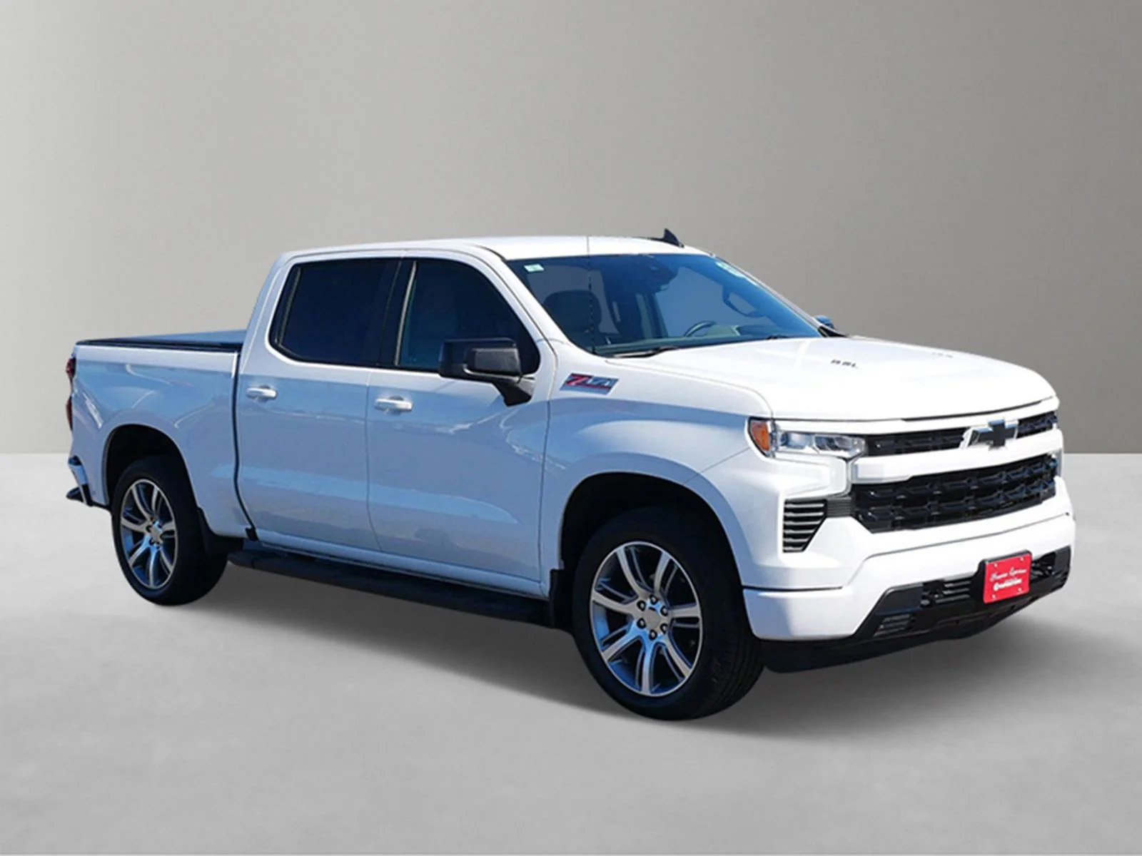 Used 2024 Chevrolet Silverado 1500 RST with VIN 1GCUDEEL5RZ290198 for sale in White Bear Lake, Minnesota