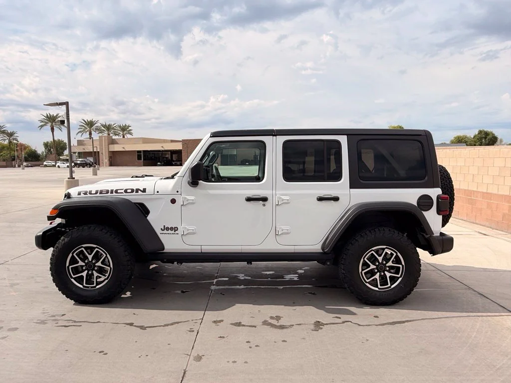 Certified Used 2025 White Jeep Rubicon image 7