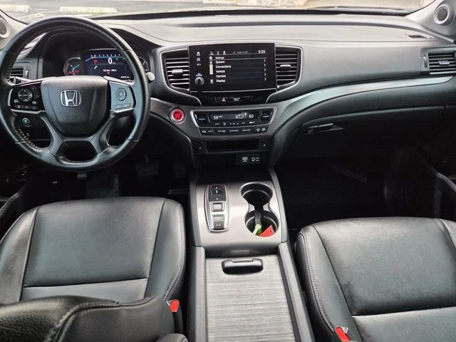 Used 2021  Honda EX-L image 14