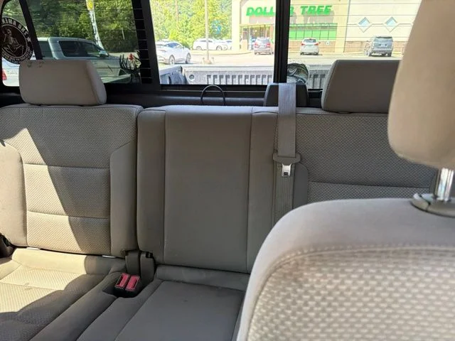Used 2015 Brown GMC SLE image 12
