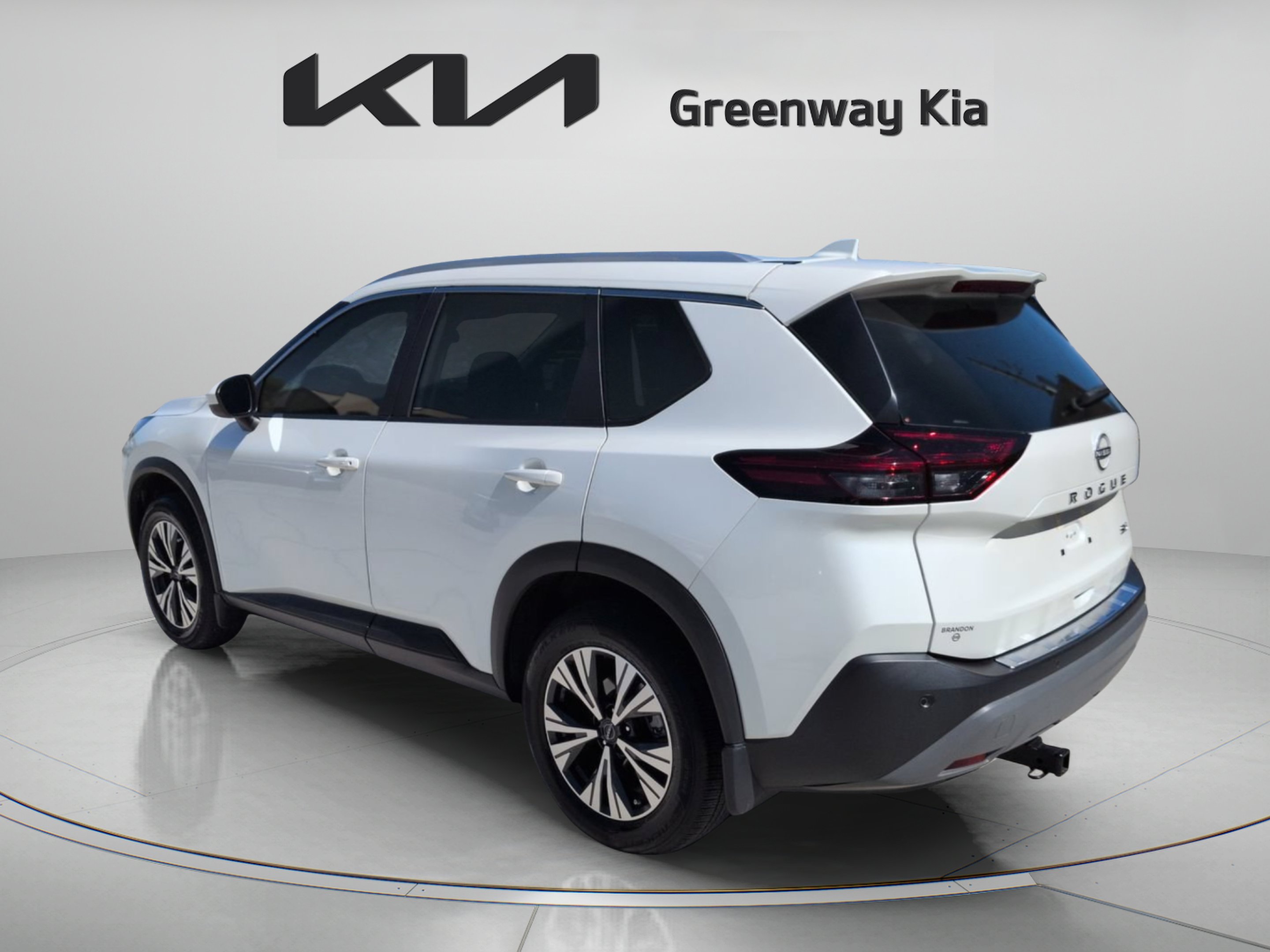 Used 2023 Pearl White Tricoat Nissan SV image 6