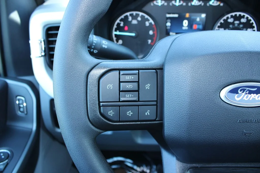 New 2026 Carbonized Gray Metallic Ford F-350® XLT image 28