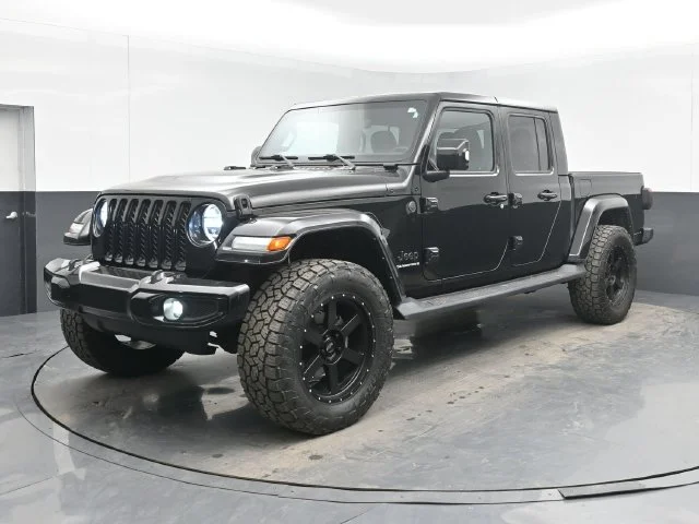 Used 2023 Black Clearcoat Jeep High Altitude image 5