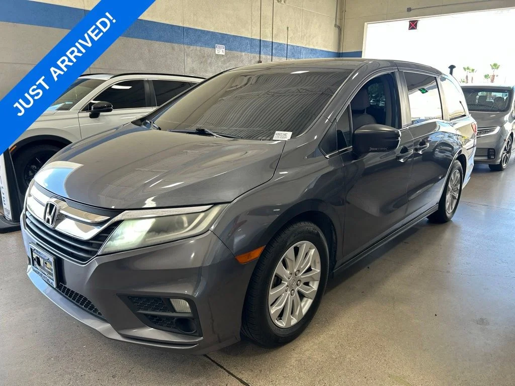 Used 2018  Honda LX image 1