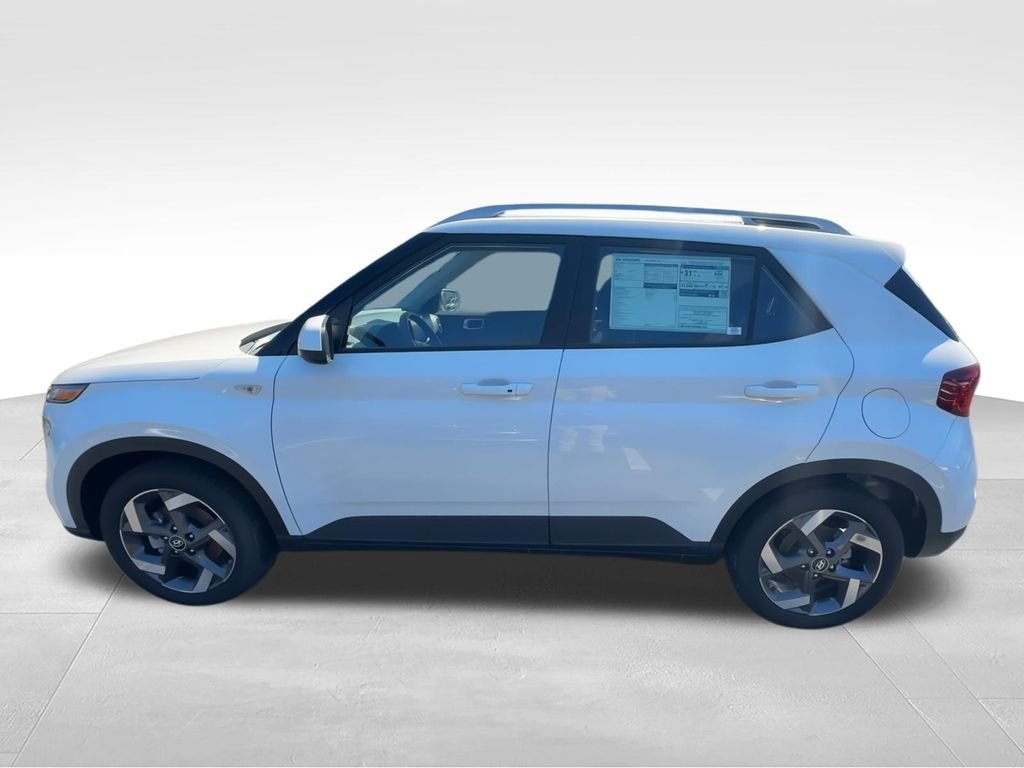 New 2026 White Hyundai SEL image 5