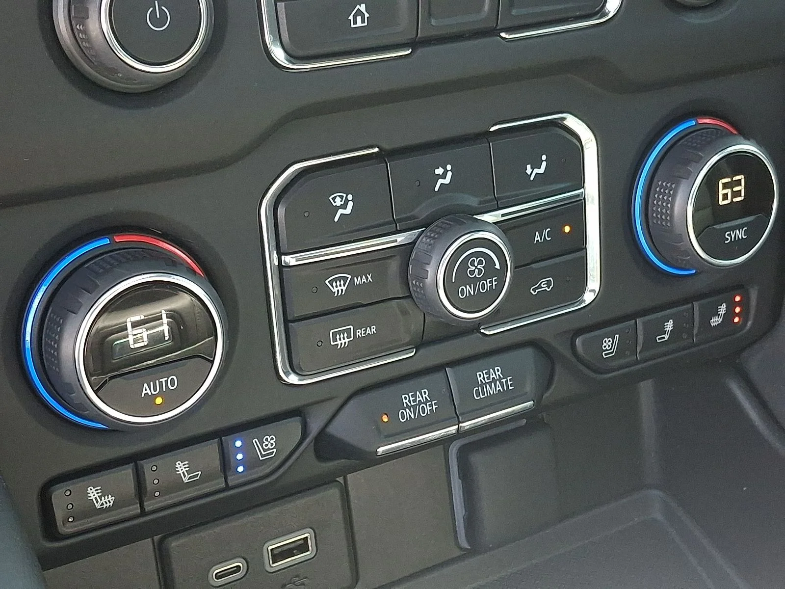 Used 2023 White Chevrolet High Country image 16