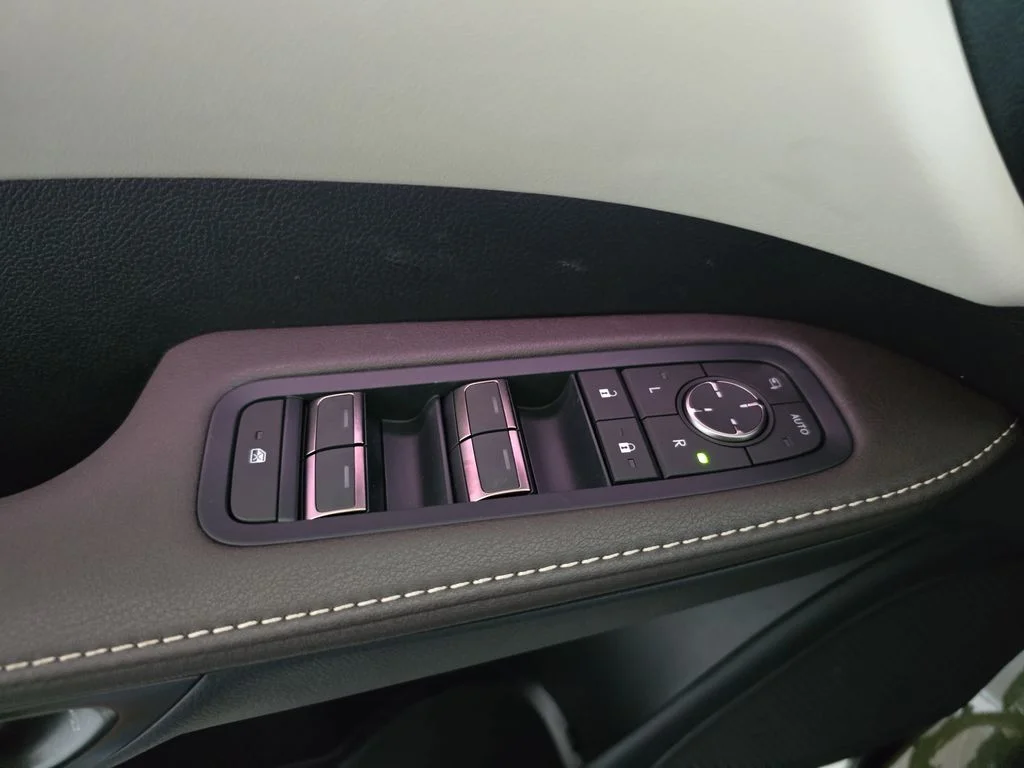 New 2026 Nori Green Pearl Lexus LUXURY image 26