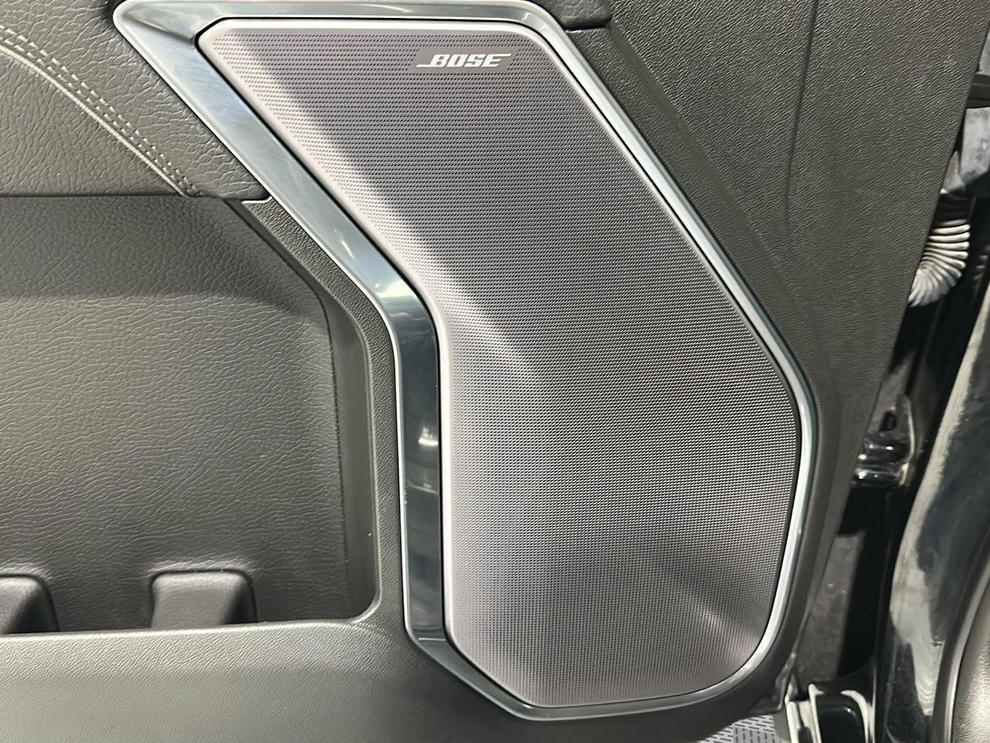 Used 2022 Onyx Black GMC Denali image 22