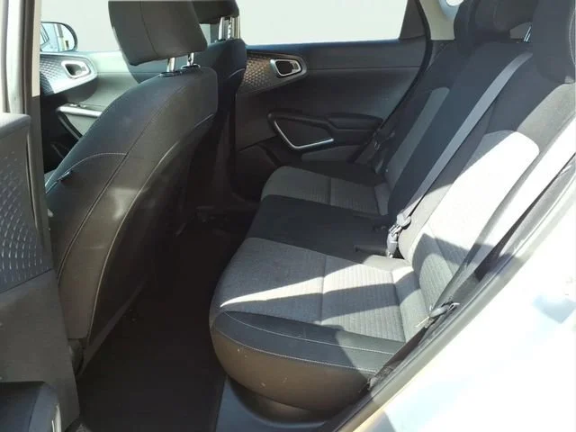 Used 2020  Kia S image 20