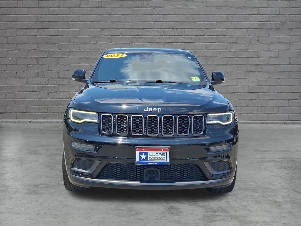 Used 2021 Diamond Black Crystal Pearlcoat Jeep High Altitude image 4