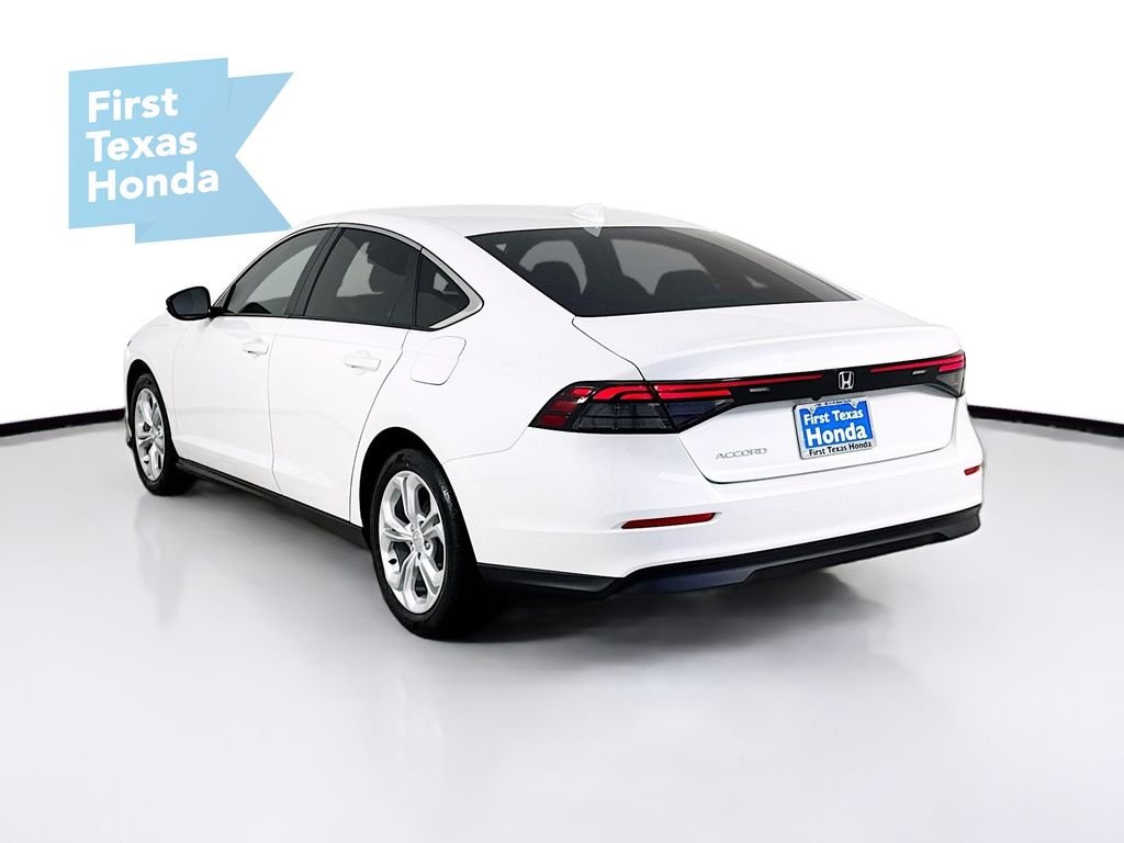 New 2026 Platinum White Pearl Honda LX image 6