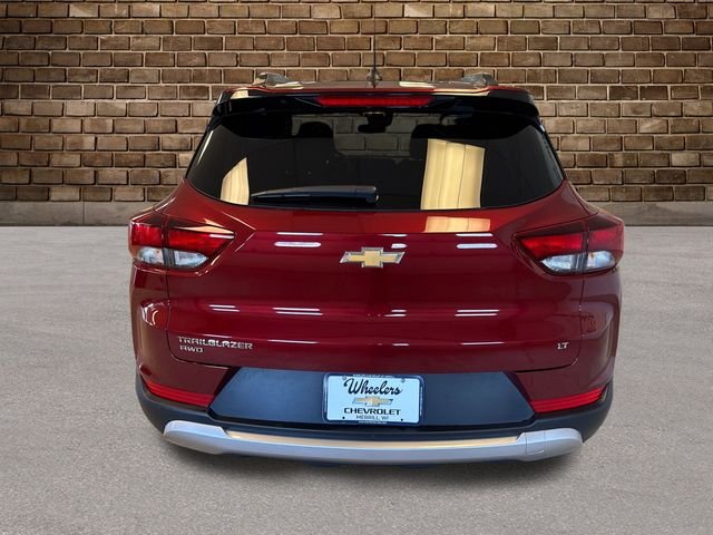 2025 Chevrolet Trailblazer LT photo 4