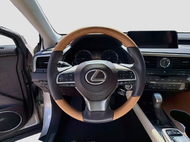 Used 2018 Cashmere Metallic Lexus RX 350 image 39