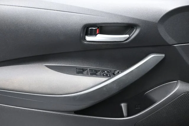 Used 2020 Black Toyota LE image 10