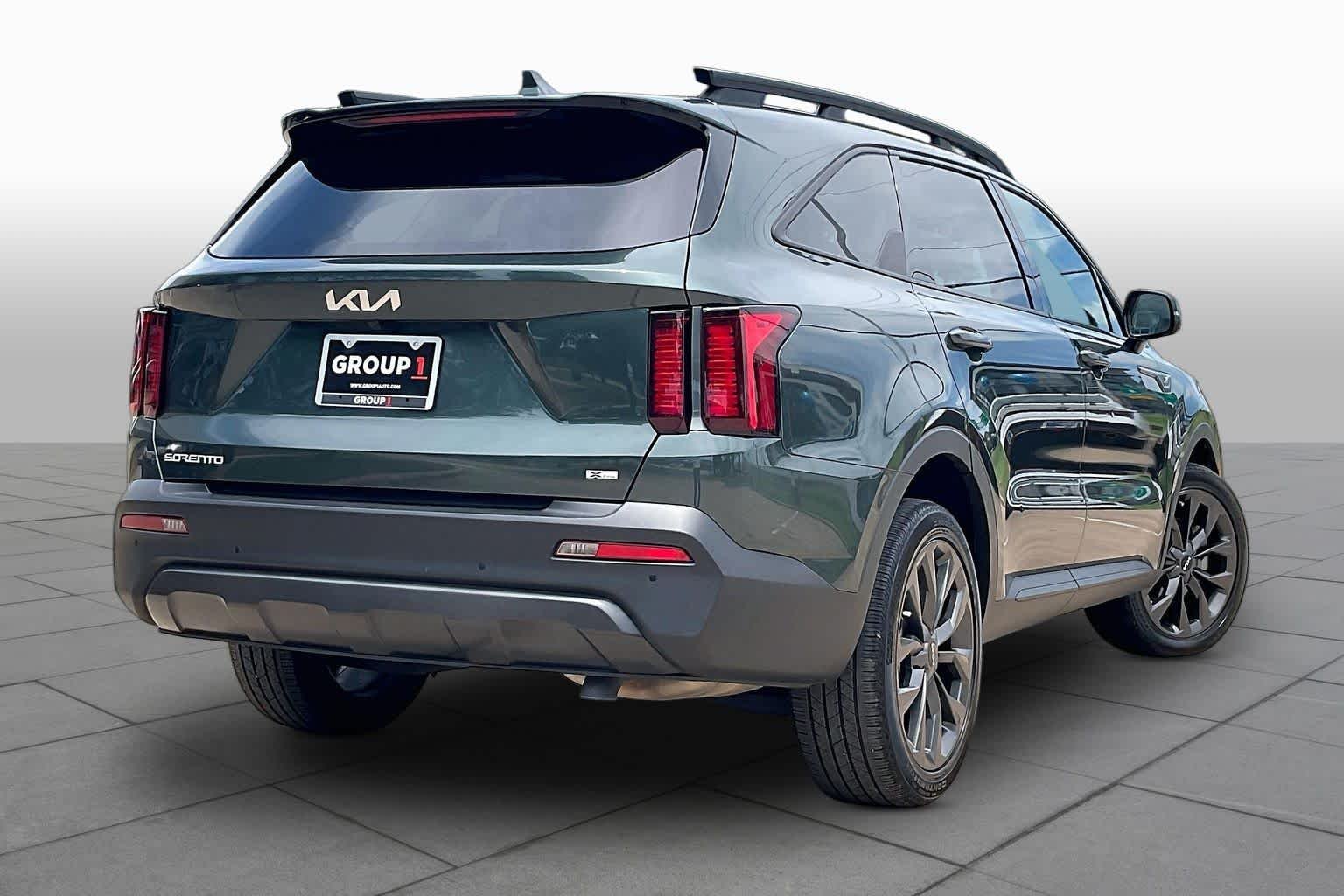 Used 2023 ARUBA Kia X-Line EX image 13