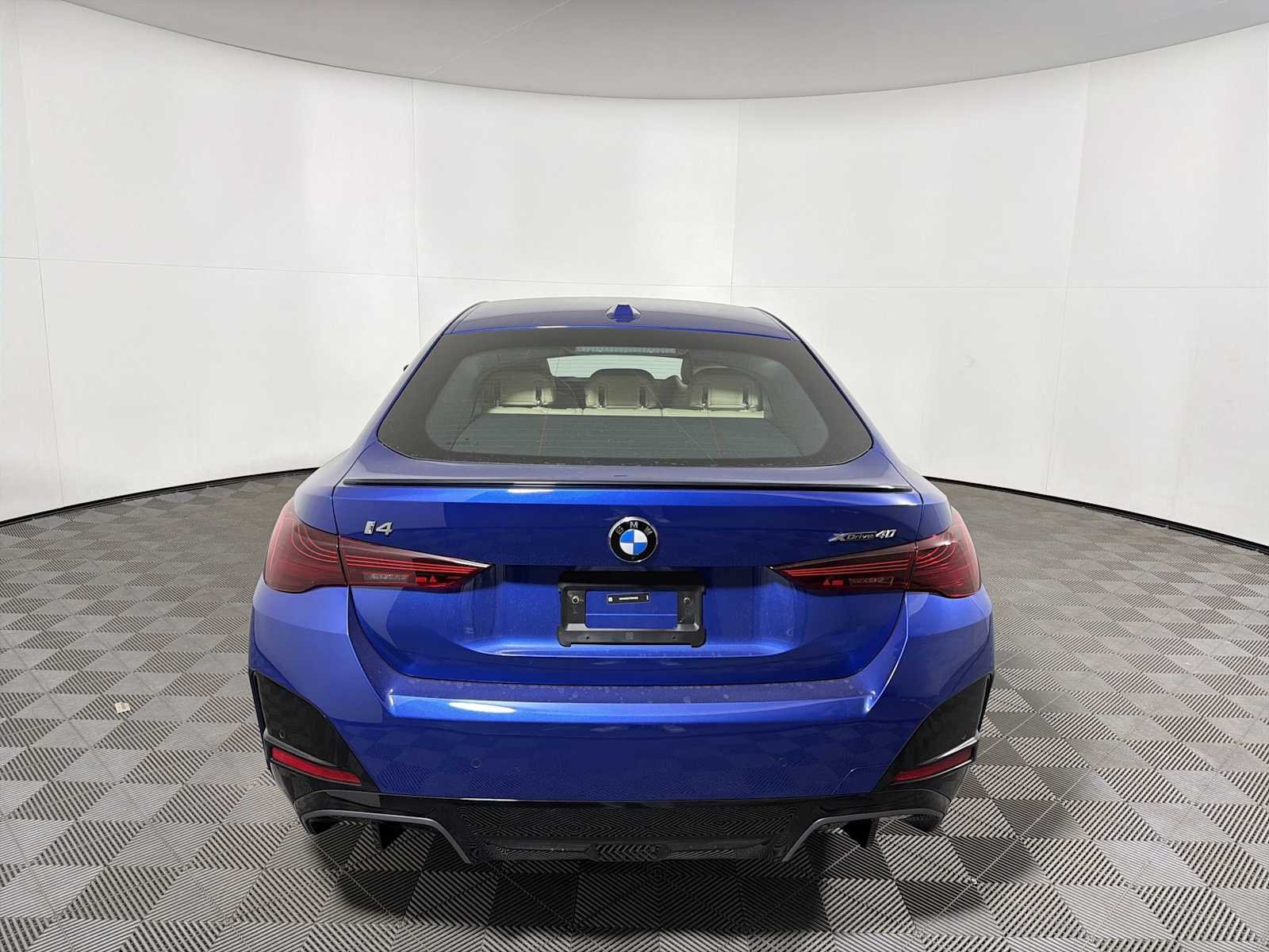 2026 BMW i4 xDrive40