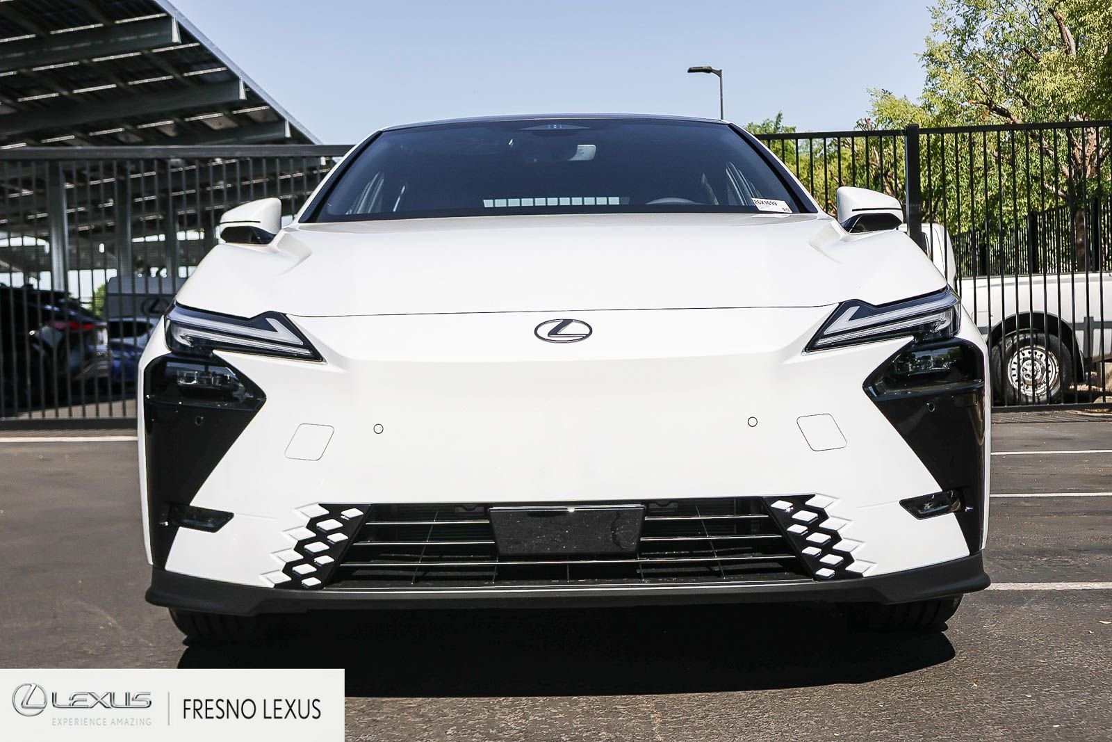 New 2026 Ultra White Lexus ES 350e PREMIUM image 2