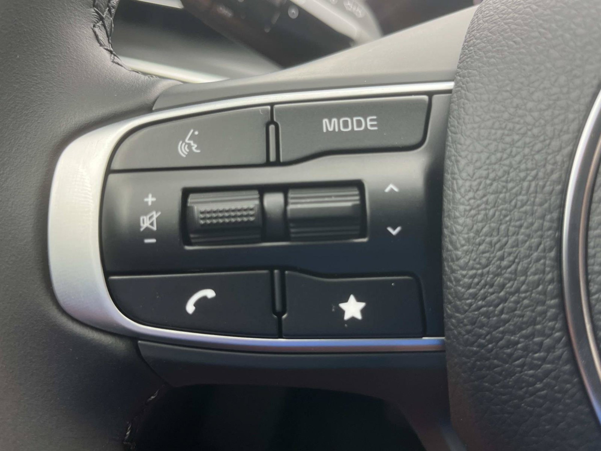 New 2026 Wolf Gray Kia GT-Line image 26