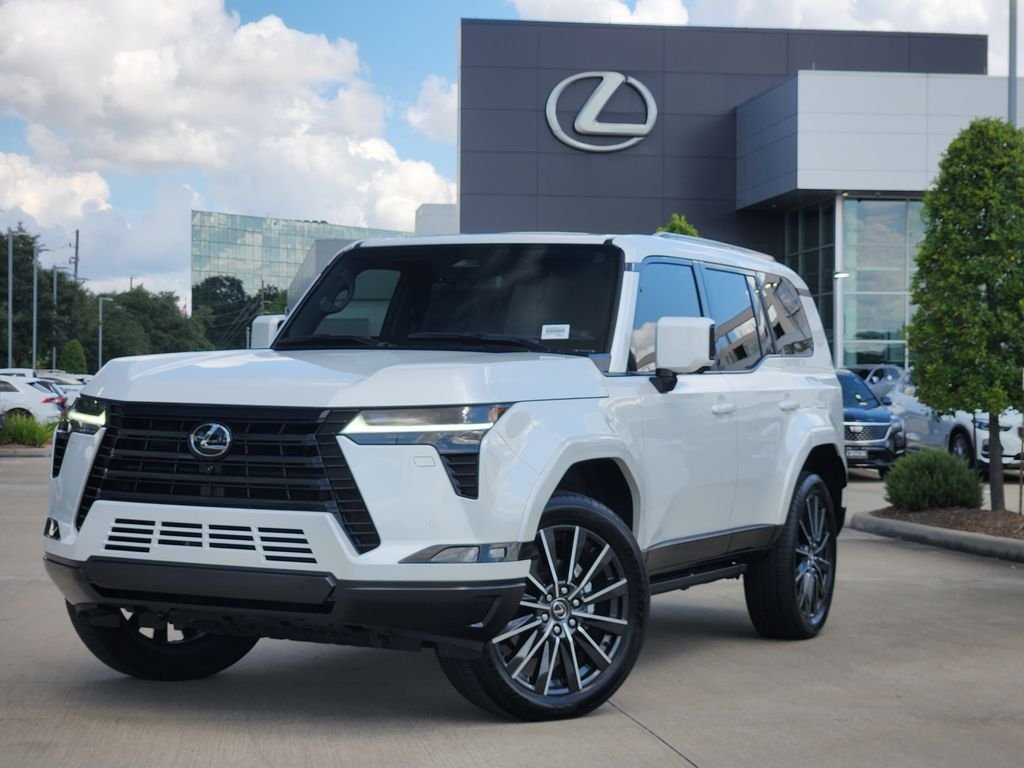 Certified Used 2025 White Pearl Lexus 550 Luxury+ image 34