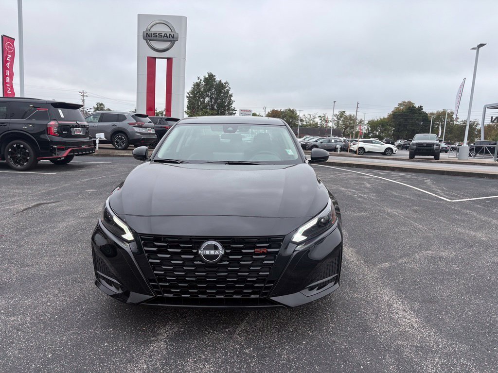 New 2026 Black Nissan 2.5 SR image 9