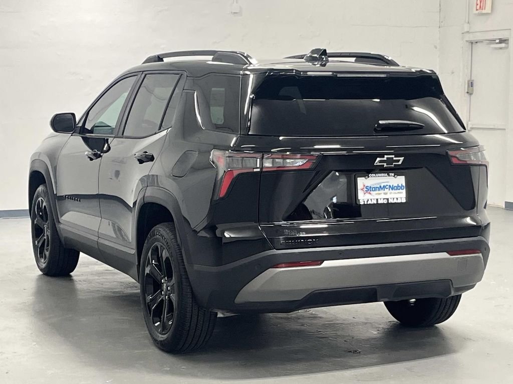 2027 Chevrolet Equinox LT - Photo 6
