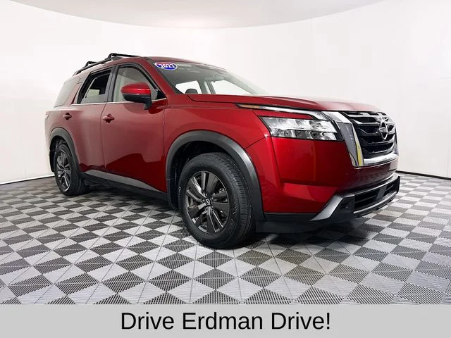 2022 Nissan Pathfinder