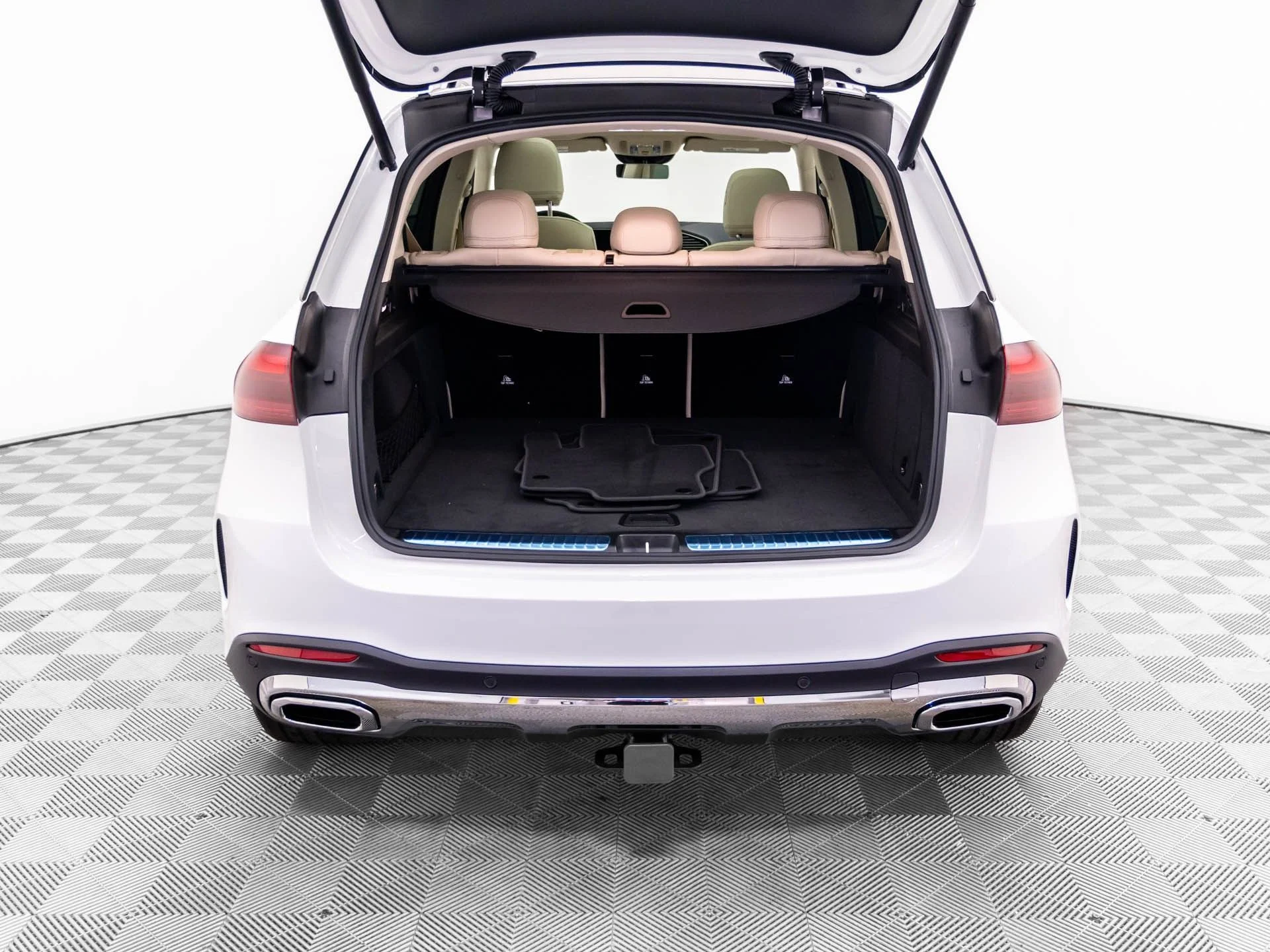New 2026 White Mercedes-Benz GLE 450 image 34